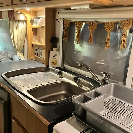 Glamping Karavan U Konopiste Campsite