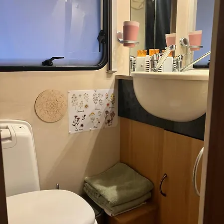 Glamping Karavan U Konopiště Kemp