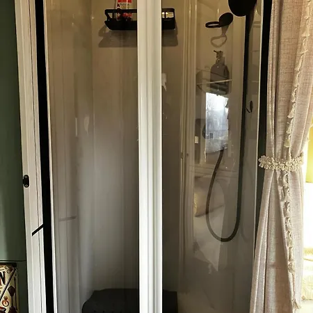 Glamping Karavan U Konopiste