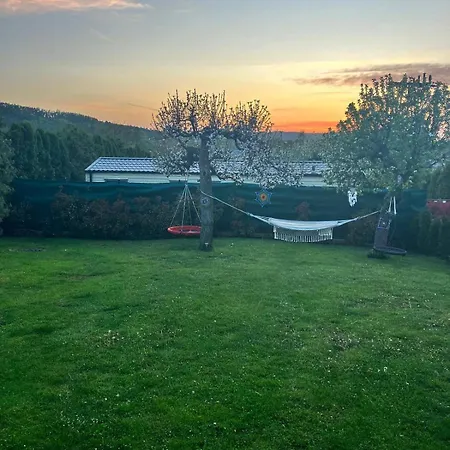 Glamping Karavan U Konopiště Chrastany (Benesov)