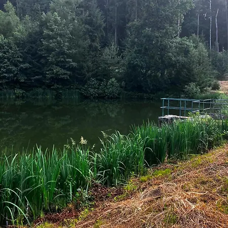 Glamping Karavan U Konopiště Chrastany (Benesov)
