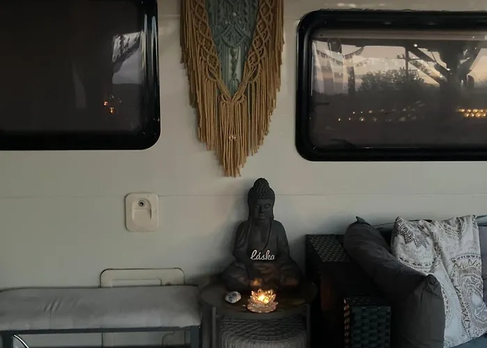 Glamping Karavan U Konopiste Campsite Chrastany (Benesov)