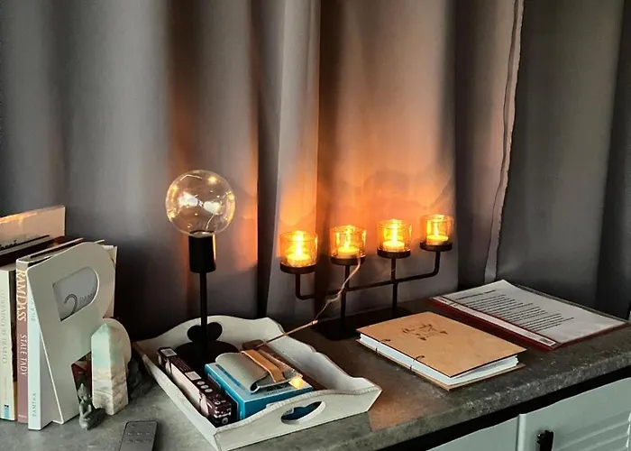 캠프장 Glamping Karavan U Konopiste Chrastany (Benesov)