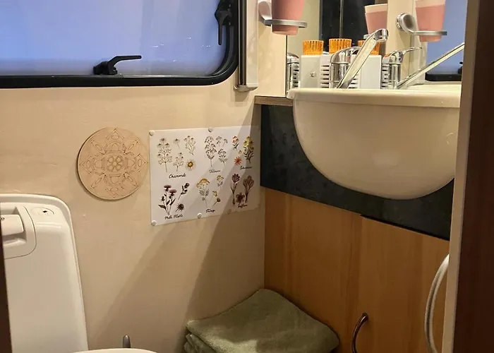 Glamping Karavan U Konopiste Campsite