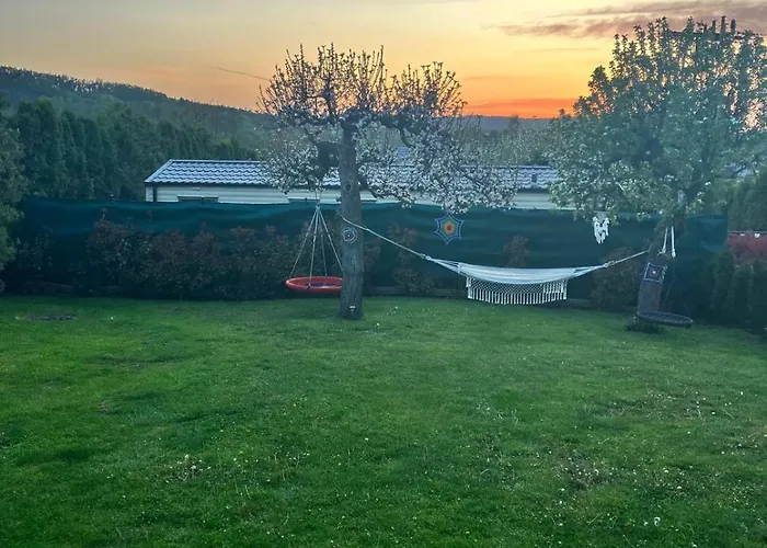 Glamping Karavan U Konopiste * Chrastany (Benesov)