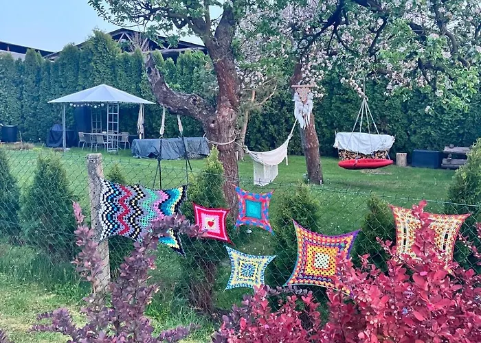 Glamping Karavan U Konopiste Chrastany (Benesov)