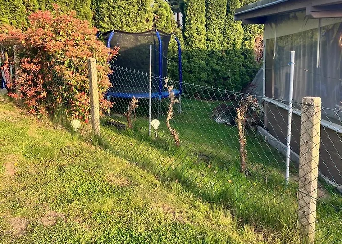 Campsite Glamping Karavan U Konopiste