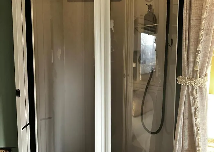 Glamping Karavan U Konopiste